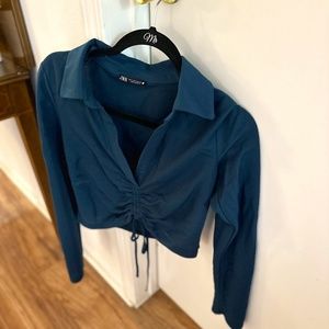 Long sleeve crop top